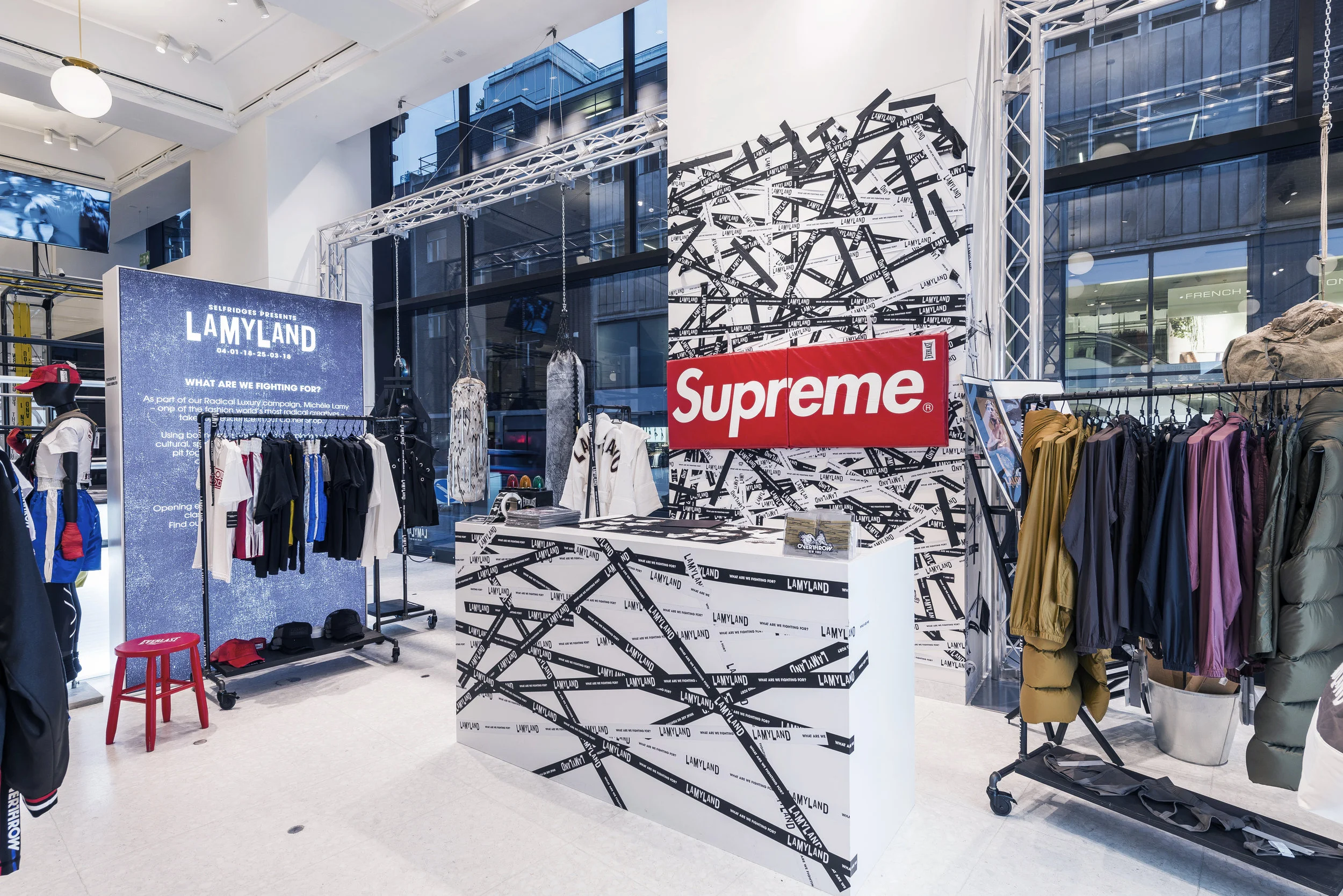 Selfridges_24.01.2018-138 copy.jpg