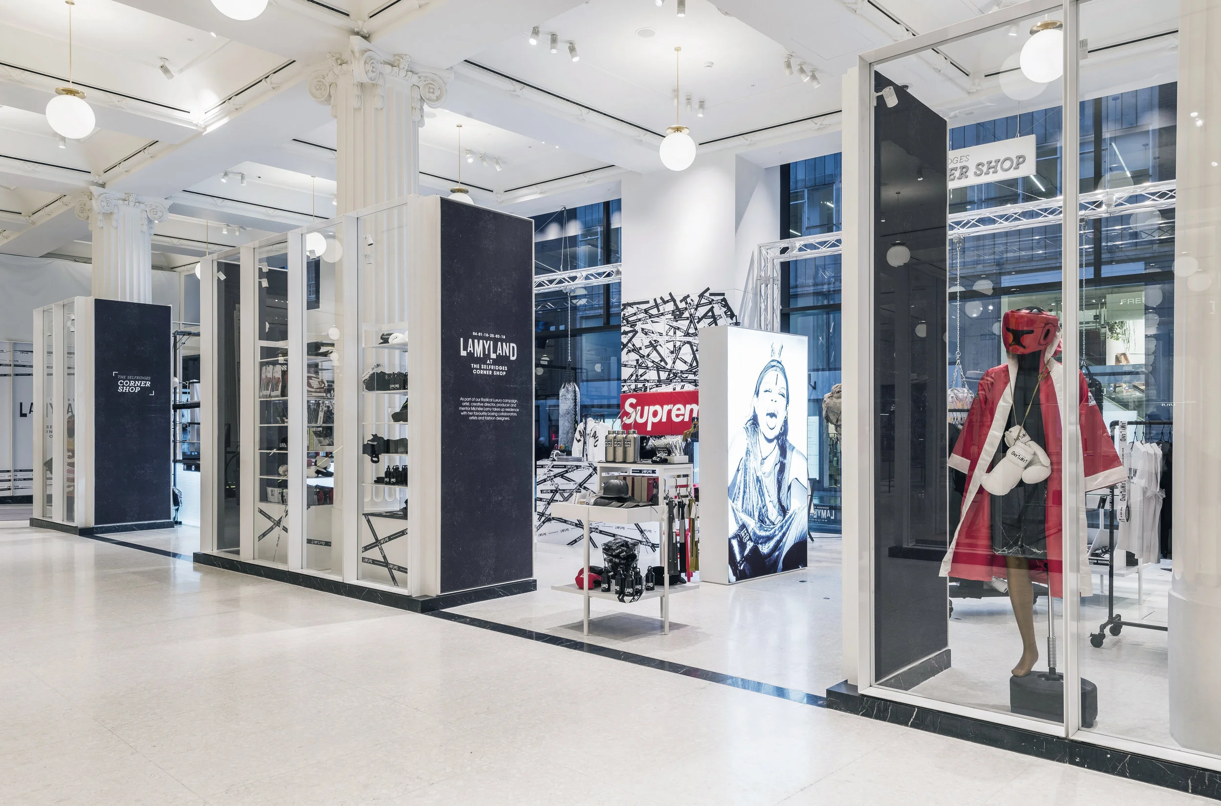 Selfridges_24.01.2018-146 copy.jpg