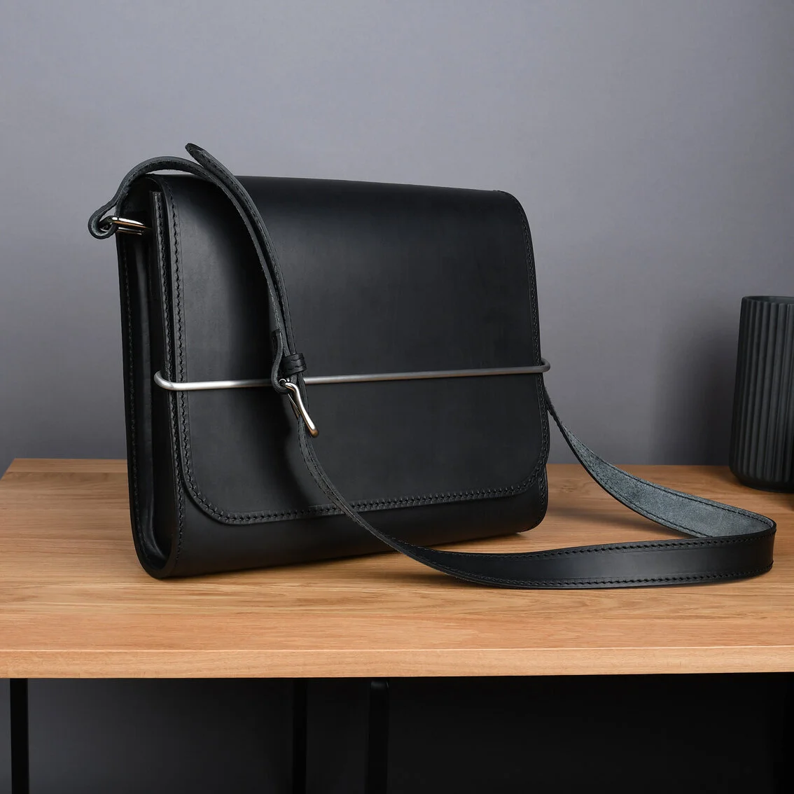 OX BAG, black leather, stainless steel copy 2.jpg