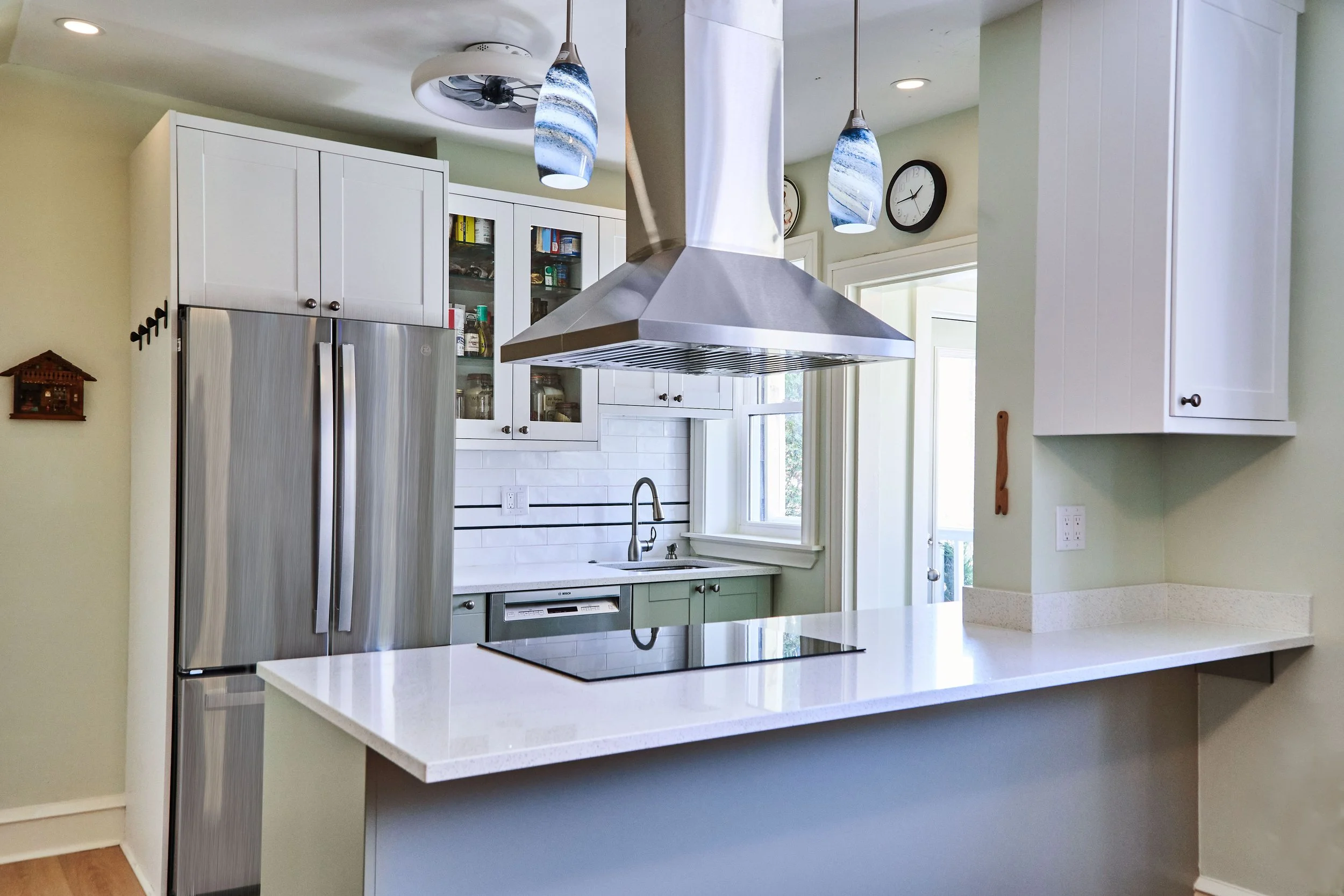 219_Durand_Kitchen_540077.jpg