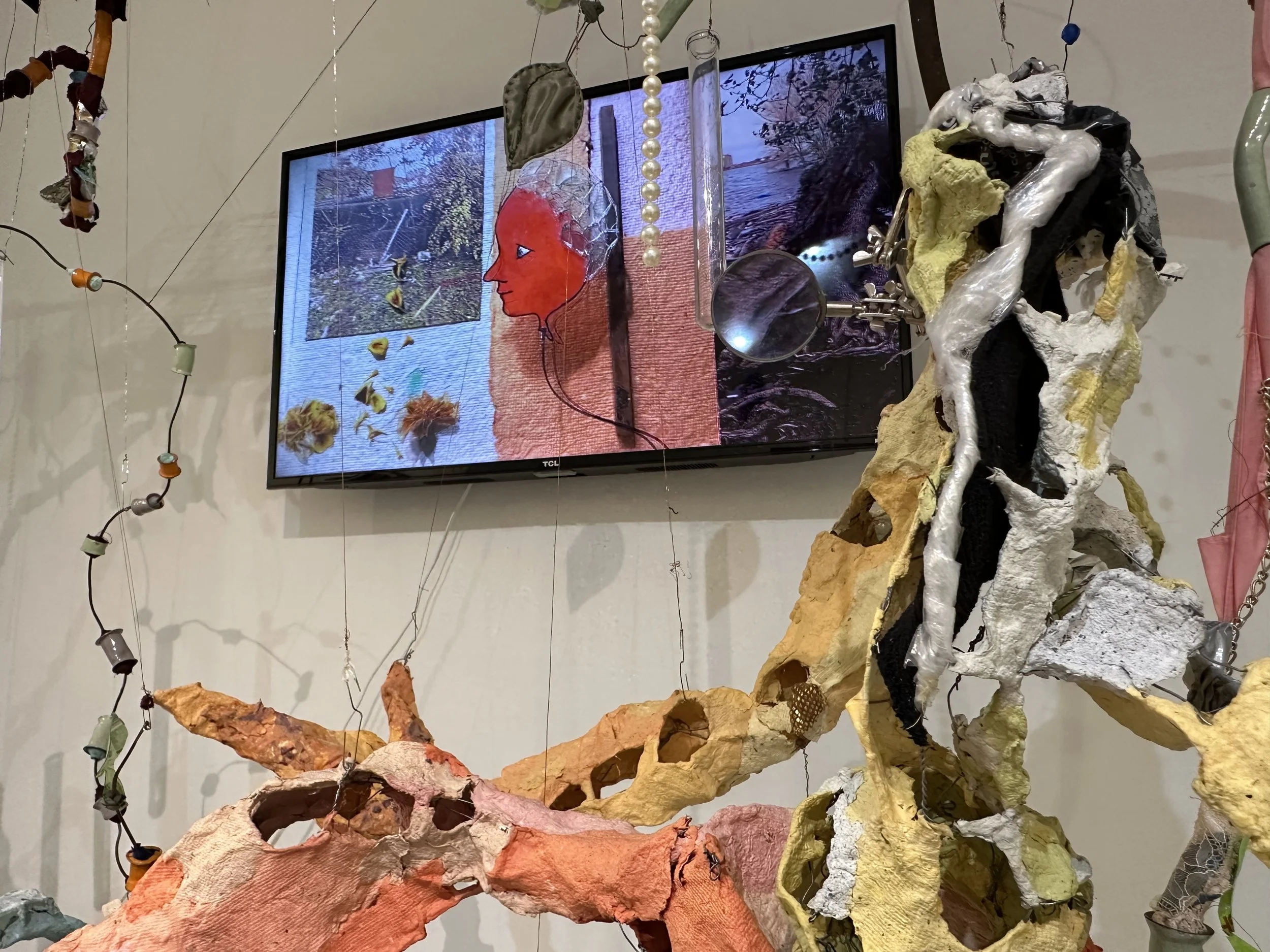 Huntington-Still-detail-Balloon_Talk_in_the_Memory_Vines.jpg