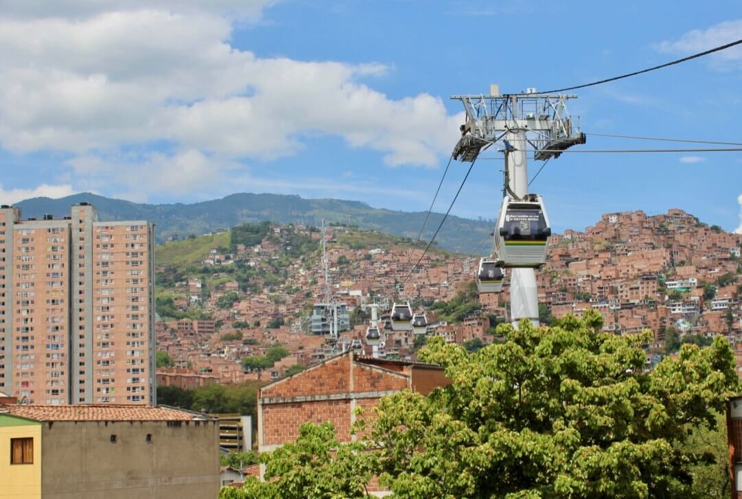 Medellin_Colombie_2019_Communa13_teleferique_Photo_IsabelleEmond.jpg