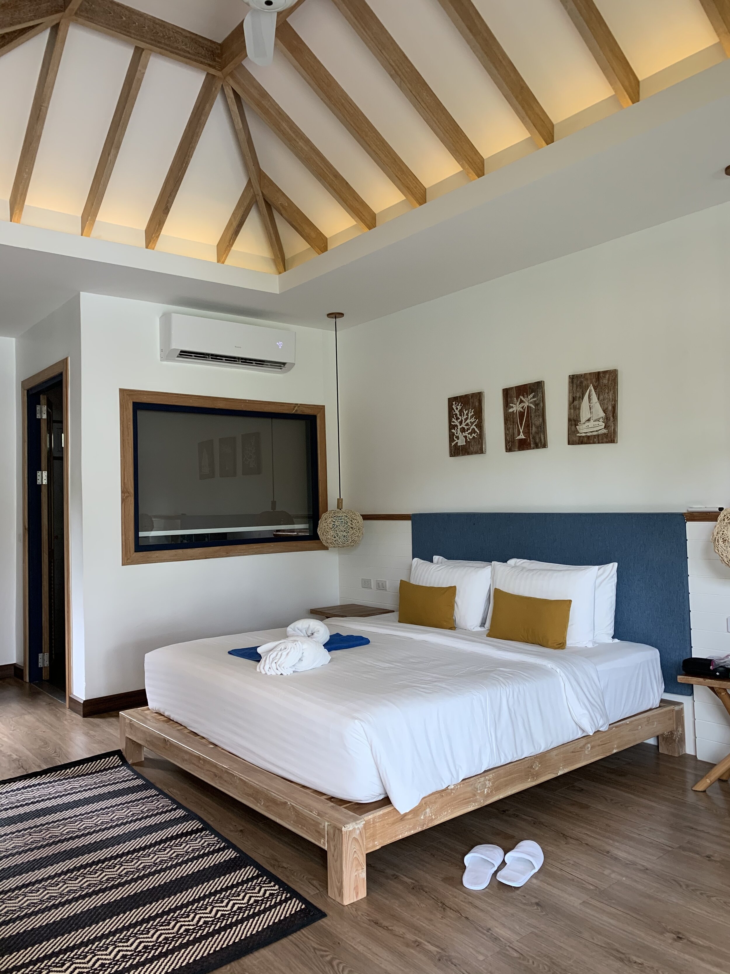  Our room in Koh Lanta 