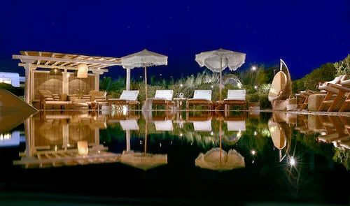 Pool of Villa Erato and Villa Clio at night