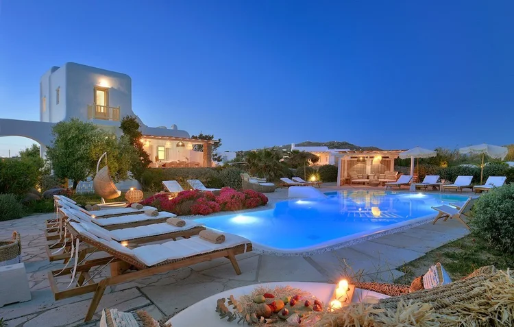 Leno Villas Mykonos, villas for 60 guests