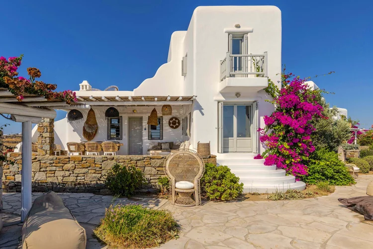 Leno Villas Mykonos, villas for 50 guests