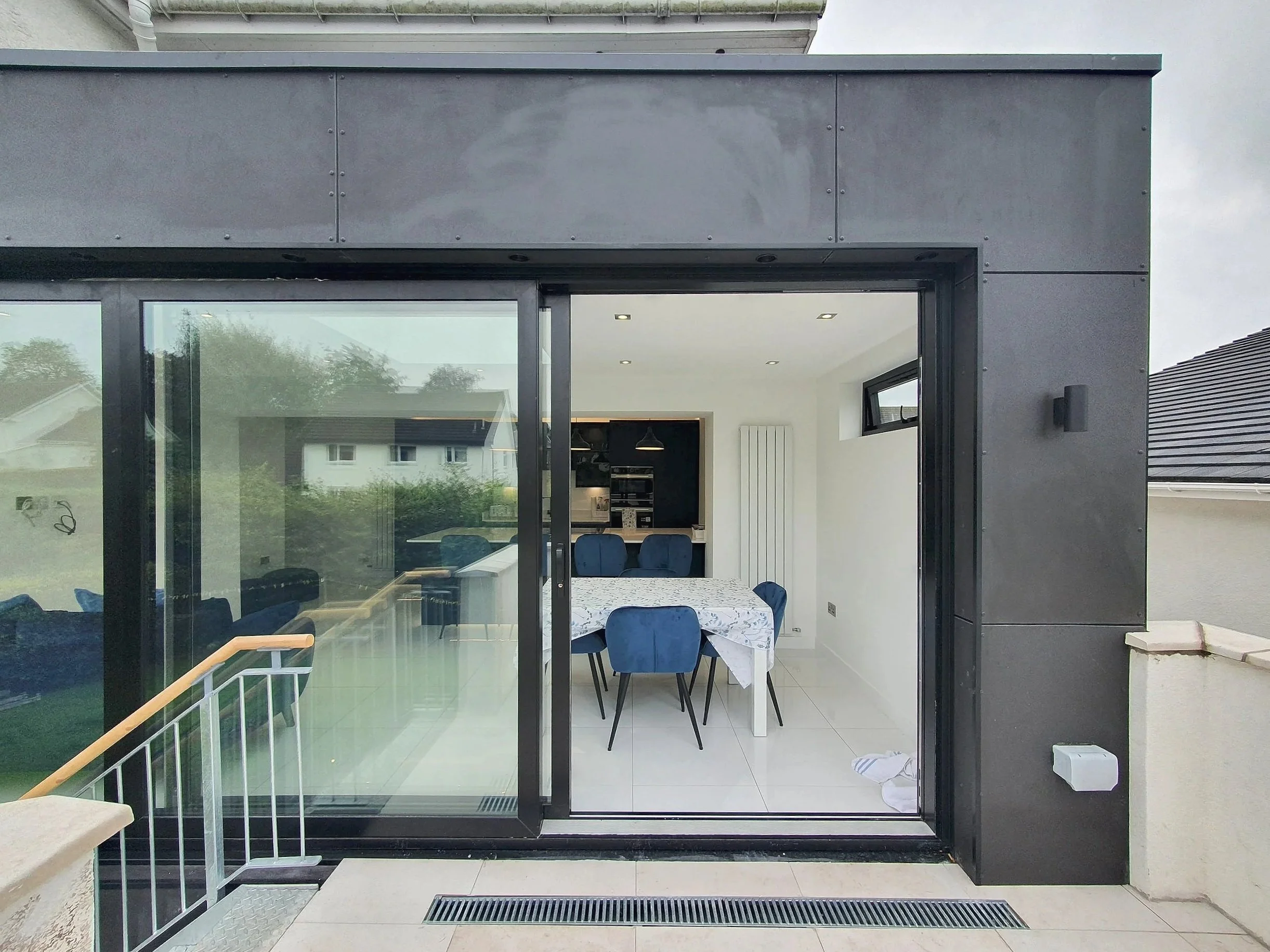 kilmacolm+renovation+and+extension+renfrewshire+Architect+AXN+Architecture+contemporary+exension+%283%29.jpg