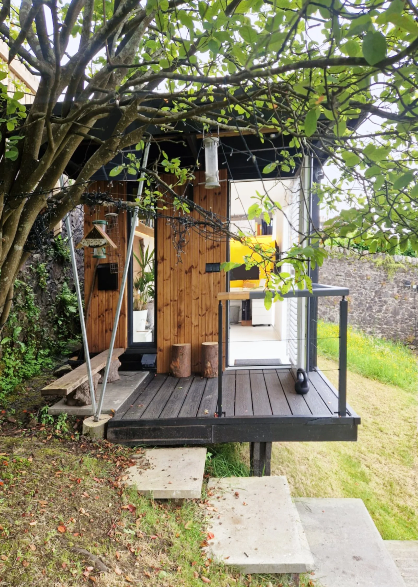 2 Contemporary architect-designed timber garden offi.jpg