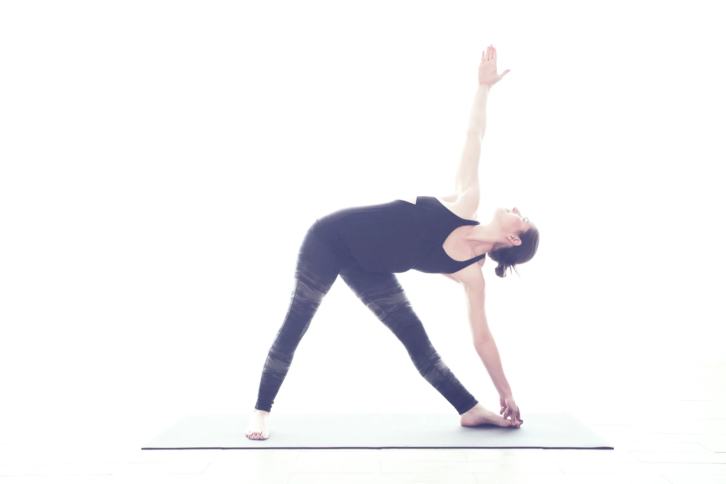 Yoga 101 Perfect if you are new to yoga, looking for a gentler class, or would like a solid foundation for your yoga practice. Basic concepts of yoga are explained and practiced with an emphasis on alignment. We move at a pace conducive to learning and encourage questions. Props, such as belts, blocks, and blankets are offered as supports to perform the asanas correctly and minimize the risk of injury or strain.