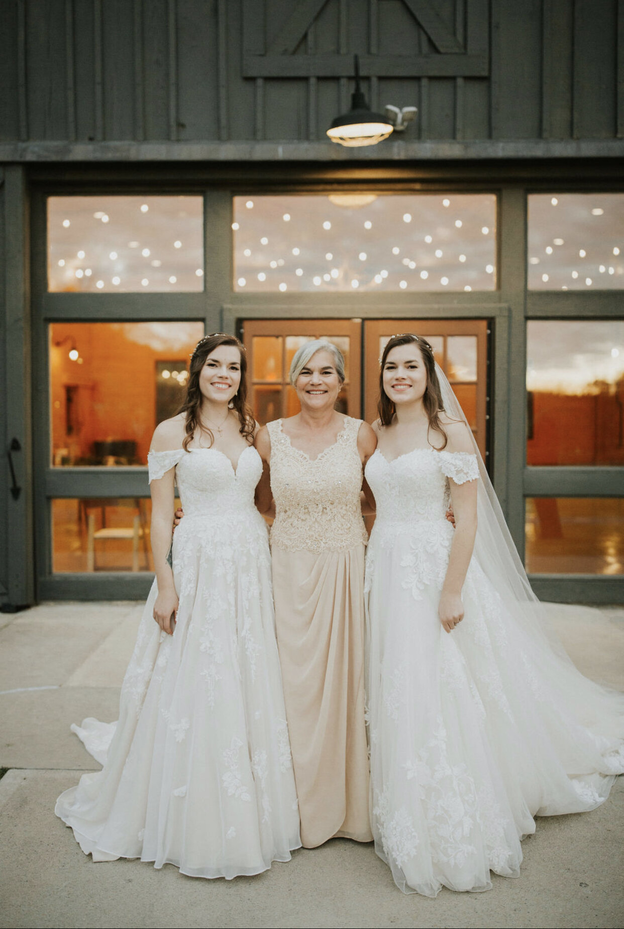two sister brides and their mom at a double wedding at Oakland Farm