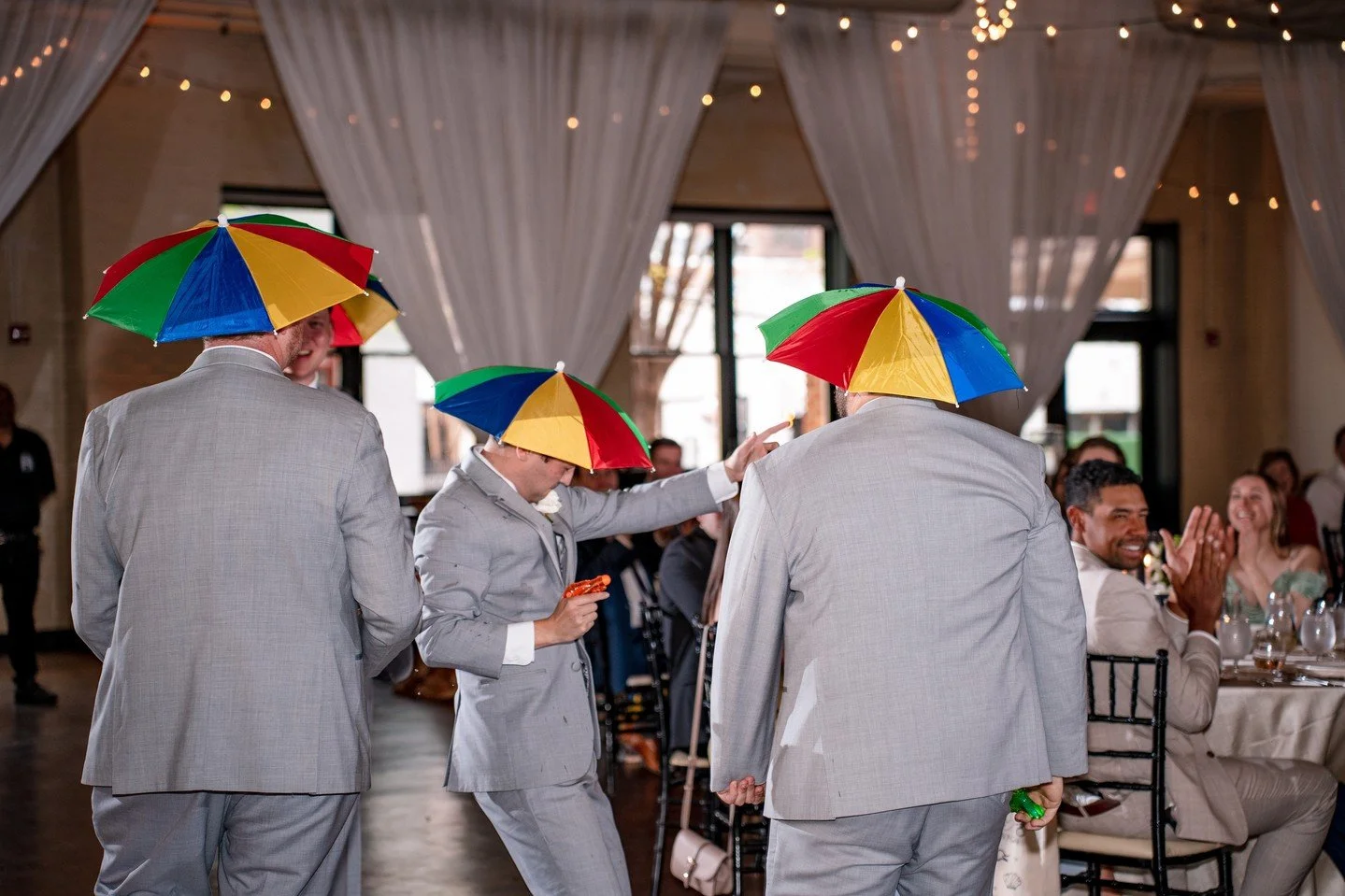 As if it's November! We know some people are ready for the change in weather!⁠
⁠
&bull;⁠
&bull;⁠
&bull;⁠
⁠
Planning &bull; yours truly @somethingfabulousweddings ⁠
Venue &bull; @markethall1914⁠
Photographer &bull; @michelleguntonphotography⁠
Flowers 