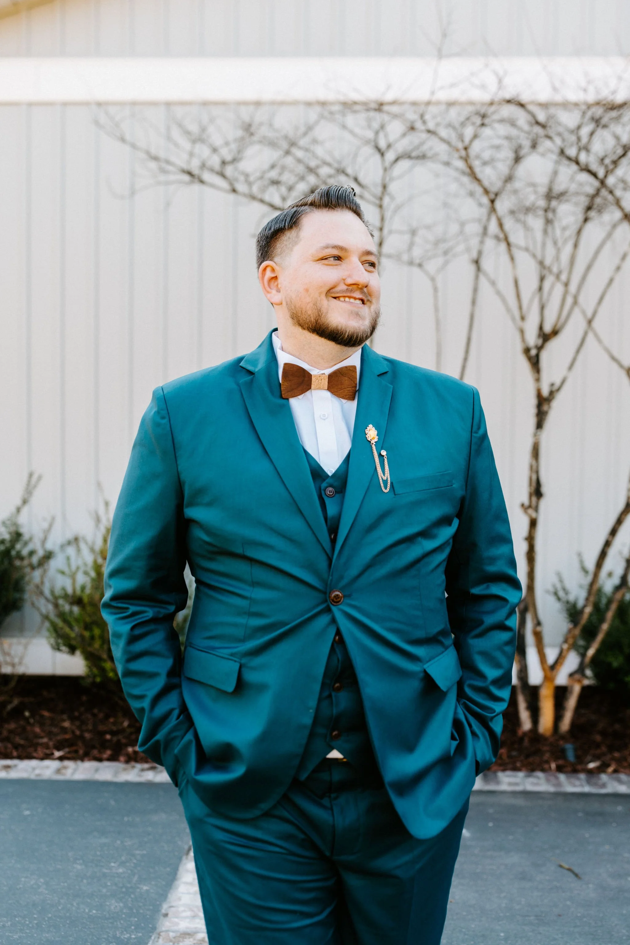 Malachi_Meadows_Wedding_Groom_Portrait.jpg