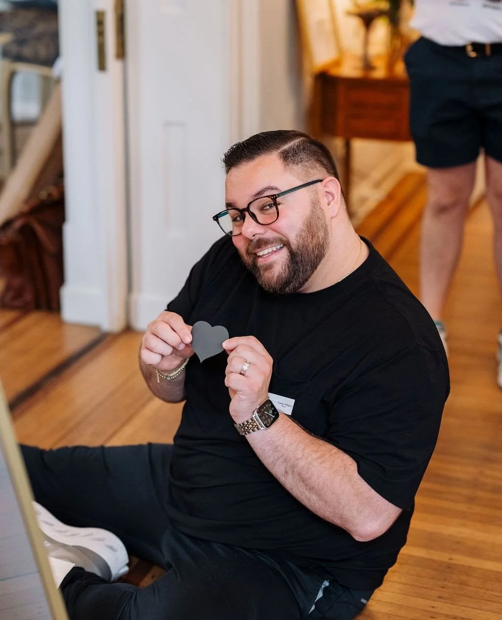 It's the month of love! Tell us what you love about February 🖤⁠
⁠
&bull;⁠
&bull;⁠
&bull;⁠
⁠
Planning &bull; yours truly @somethingfabulousweddings ⁠
Venue &amp; Bar &bull; @heightshousenc⁠
Photographer &bull; @daisephotography⁠
Flowers &bull; Brian 