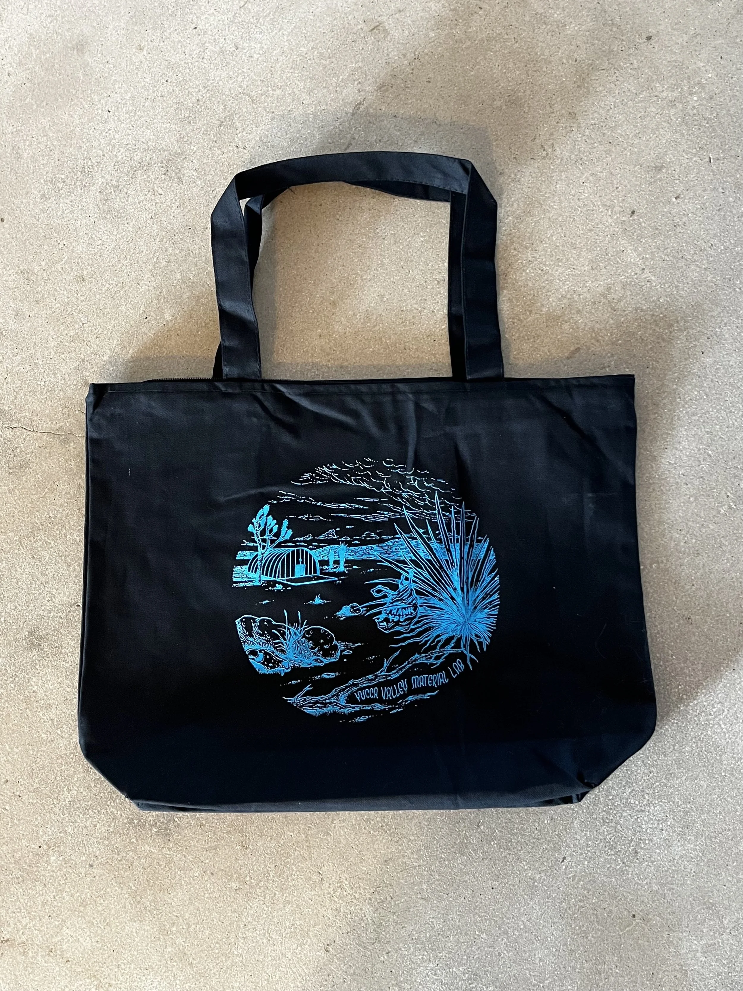 black tote.jpg