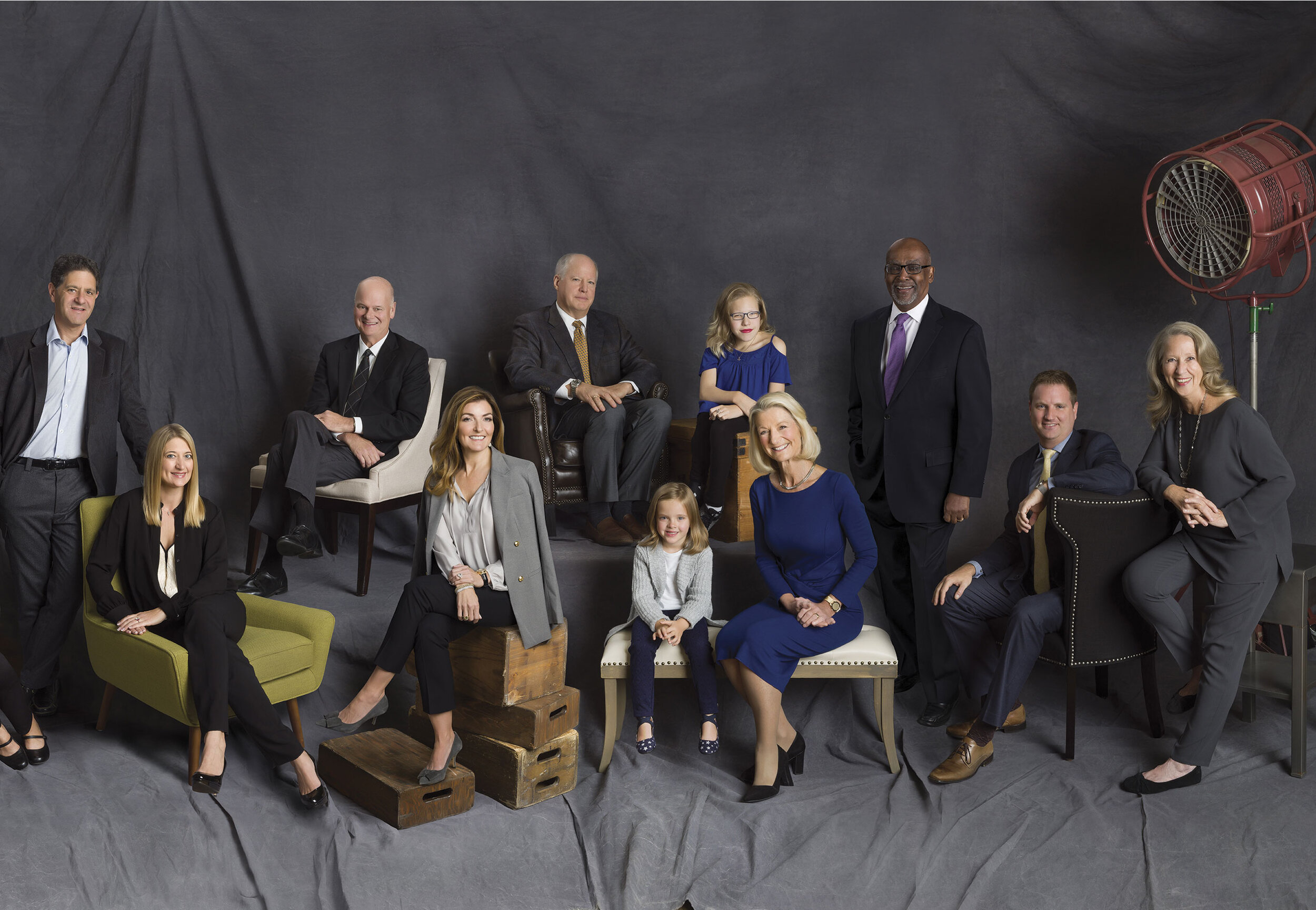 Group-Portrait_Seattle-Childrens-Campaign_Rt.jpg