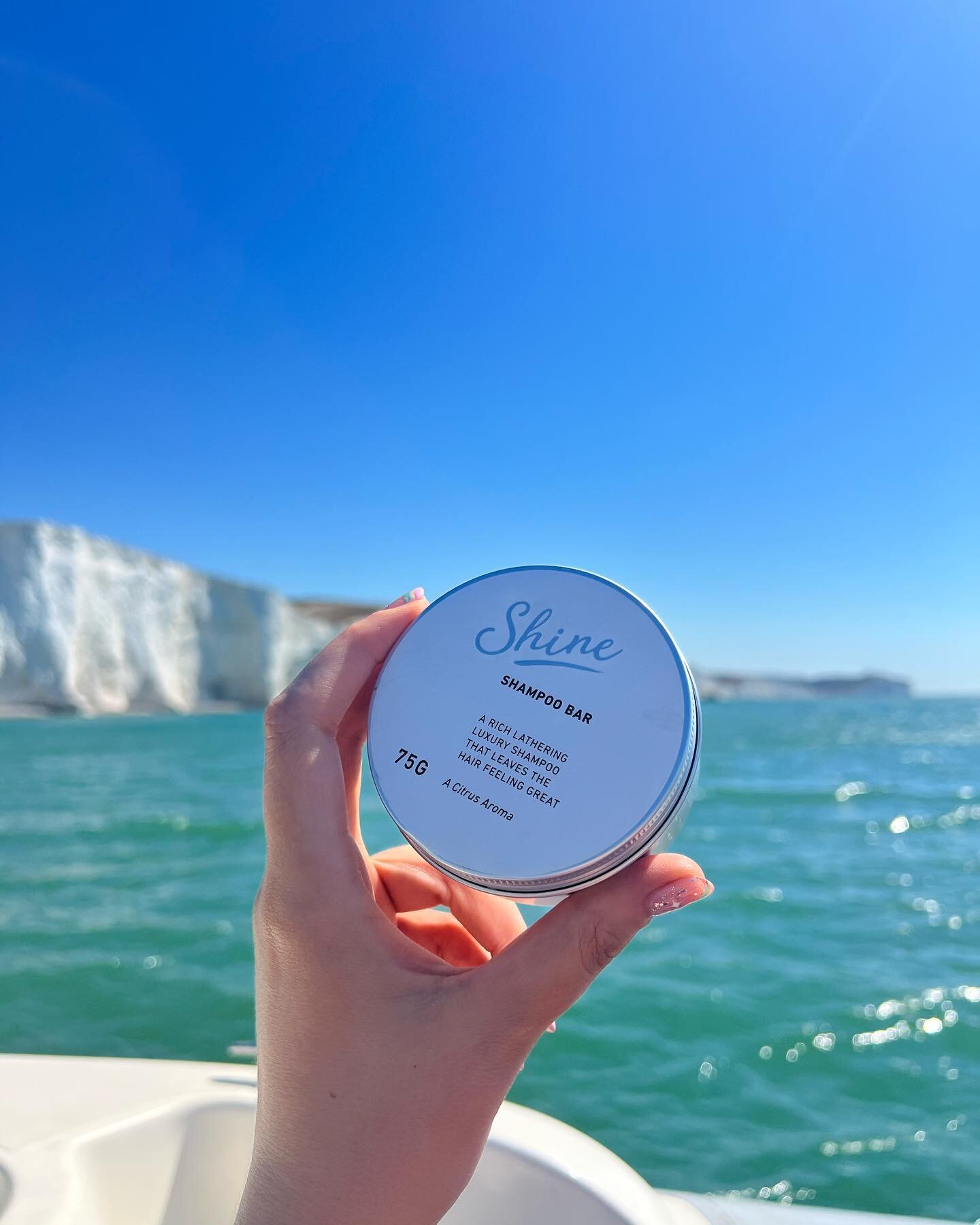 Shine bar spotted boating around near the seven sisters last weekend.

Bar in the bag &amp; always ready to cleanse - with no worries about spillages. 🫗

Who wants the sun back already?☀️☔️