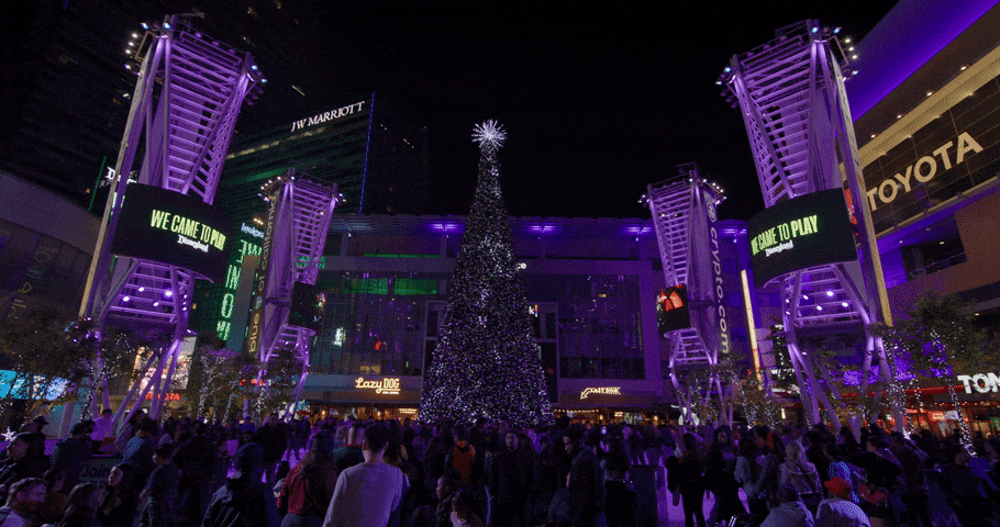 OOH // VIDEO BOARDS AT LA LIVE