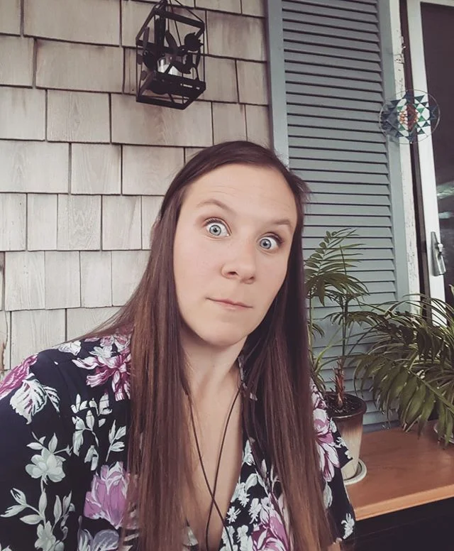 My face when trying to record my Rebirth Retreat Informational Video for my website ((during nap time!)) and forget to hit record...⠀
⠀
And then the neighbors decide to fire up the log splitter + chipper halfway through the take you're actually killi