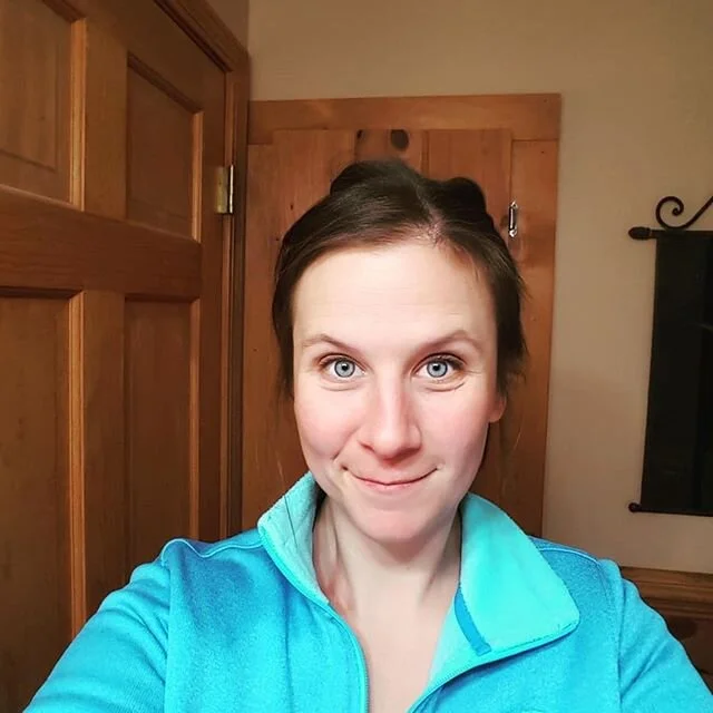 Are you a lightworker hitting the energetic ceiling?
.
You're doing the inner work and you're making decisions in alignment with your higher self but you're feeling like you're bumping up against this vibrational wall.
.
I totally, completely get it