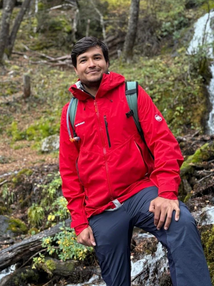 Alfonso Escolar González, Colombia