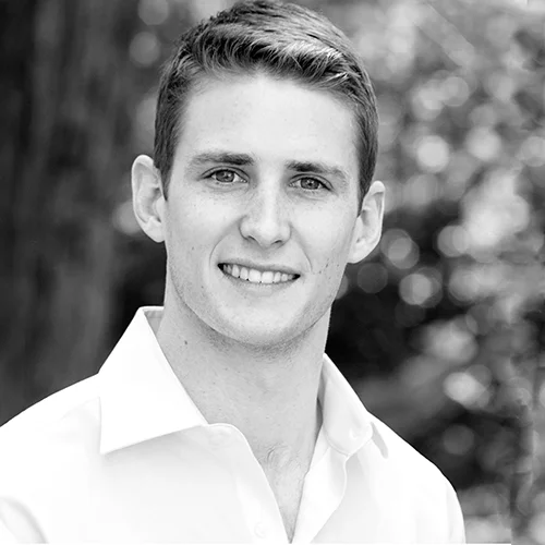 April 2019_0146-social media and linkedin square.JPG