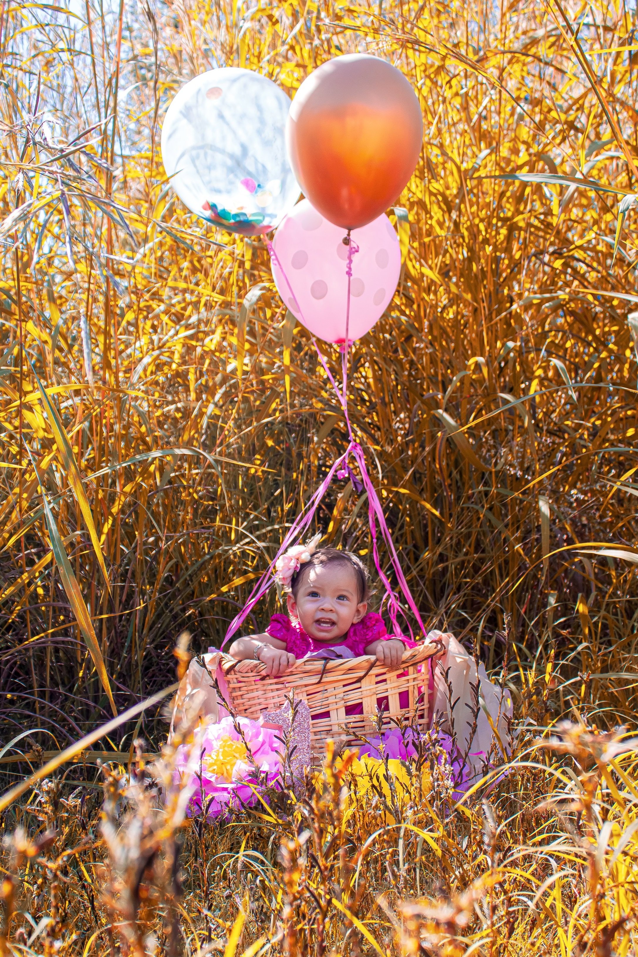Baby-Fall-Balloons-adolfo-haro-santana-3YlLsRNOk3E-unsplash.jpg