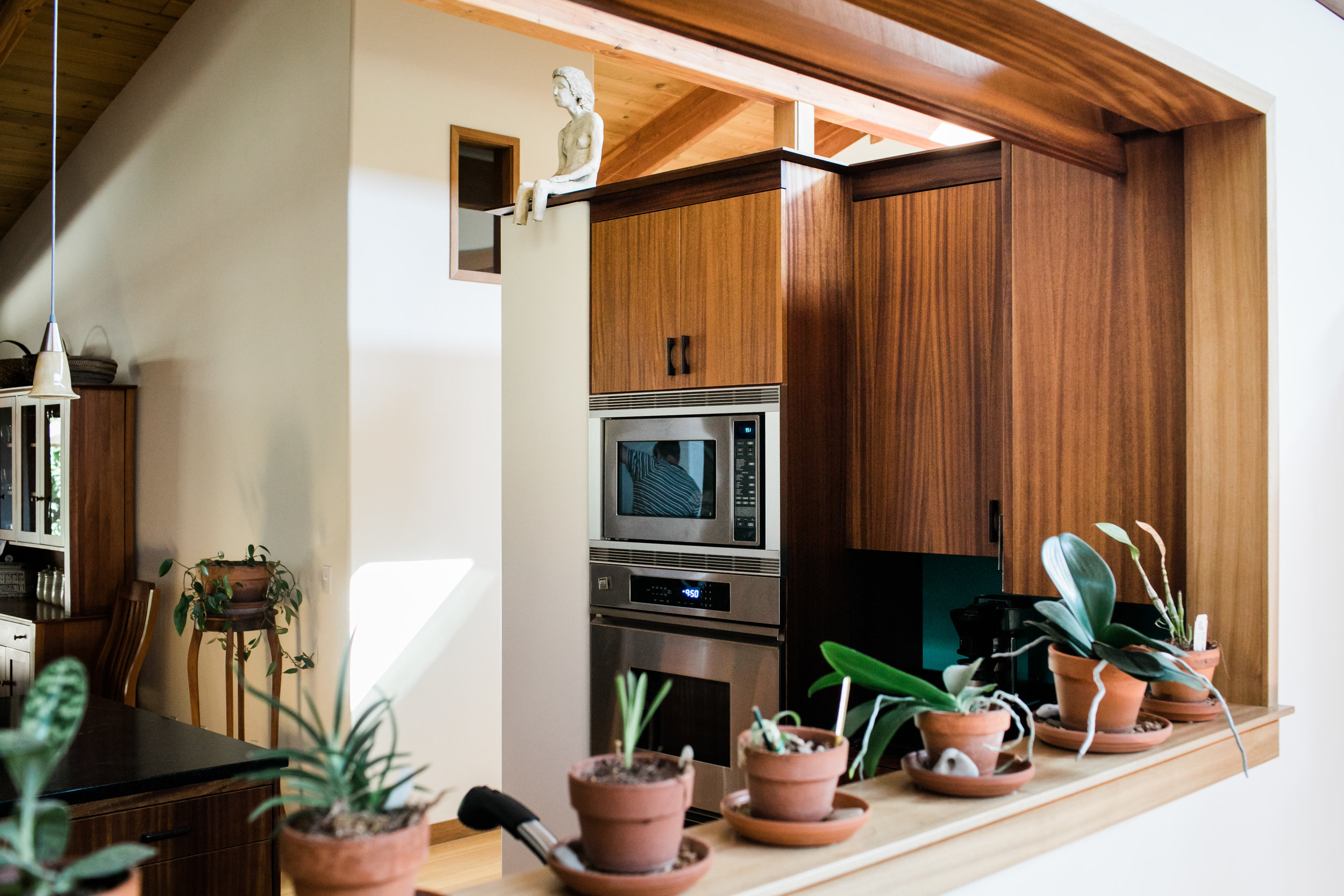Santa-cruz-cabinetry-bonny-doon-cabinets-vanities-santa-cruz-woodworks-4.jpg
