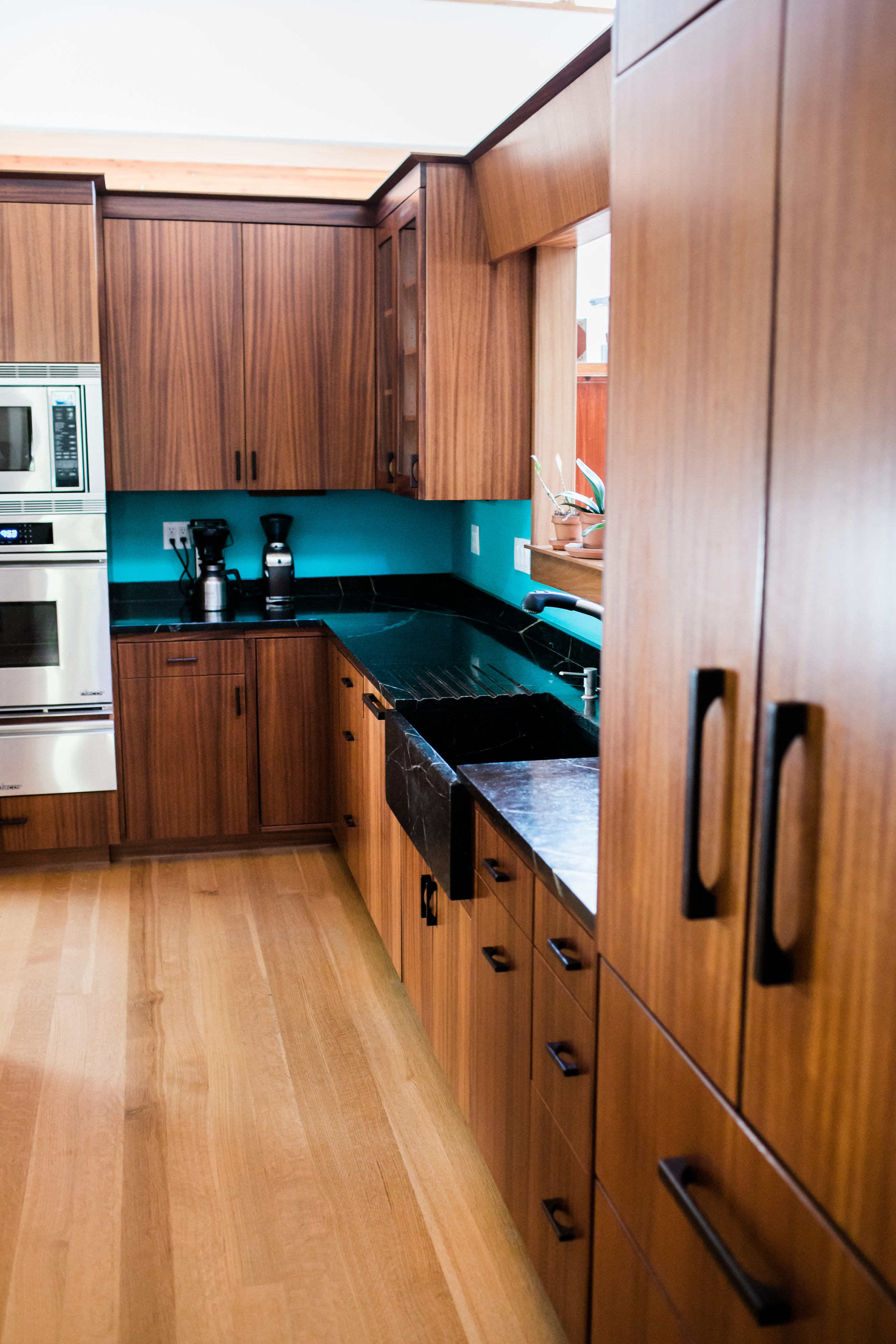 Santa-cruz-cabinetry-bonny-doon-cabinets-vanities-santa-cruz-woodworks-7.jpg