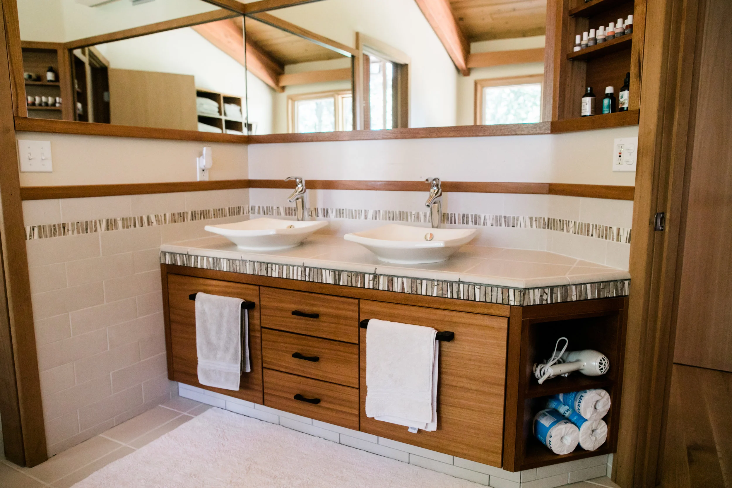 Santa-cruz-cabinetry-bonny-doon-cabinets-vanities-santa-cruz-woodworks-38.jpg