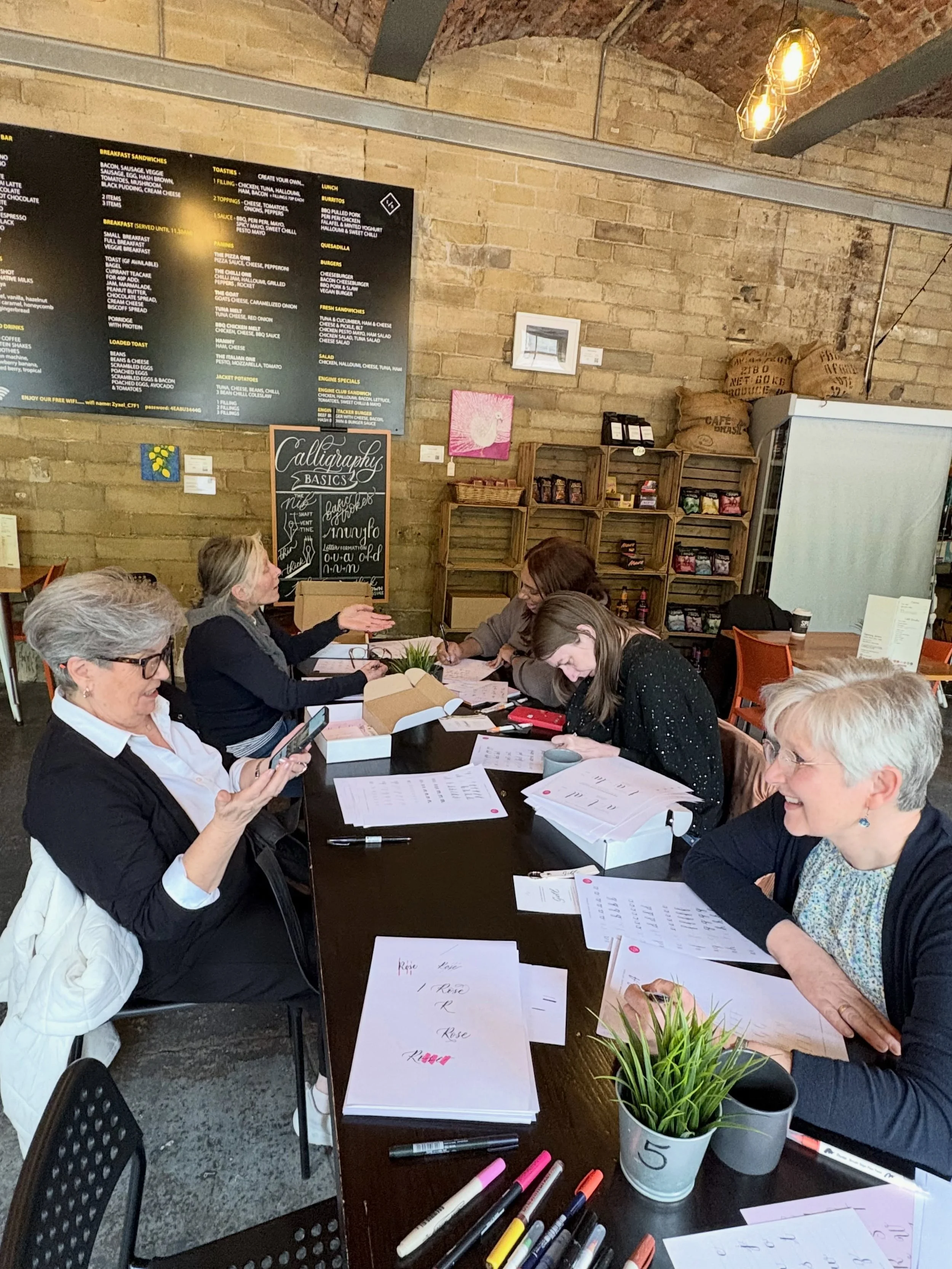 And just like that another season of calligraphy workshops comes to an end! Thank you all wonderful women who joined me over the last few months to learn calligraphy, explore our creativity together and simply to slow down and connect.

I am especial