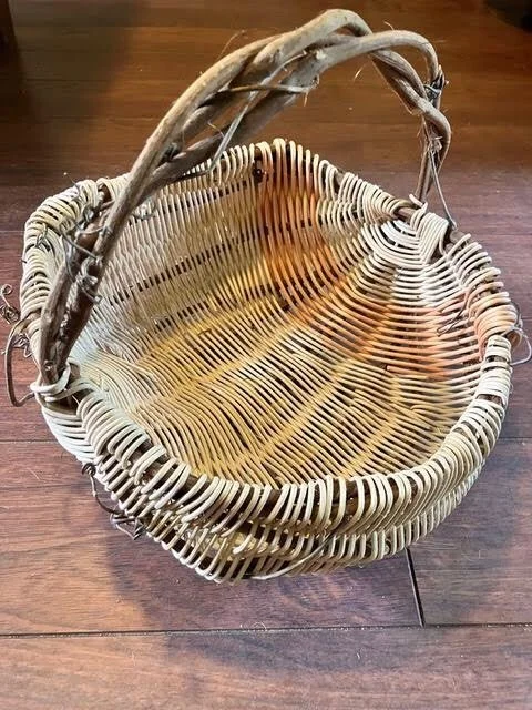 As part of the Lanark Highlands Basketry Museum 10th Anniversary, we&rsquo;re super excited to highlight some of our regional basketmakers with different materials and techniques through a workshop series.

Our first workshop will be taught by Michae