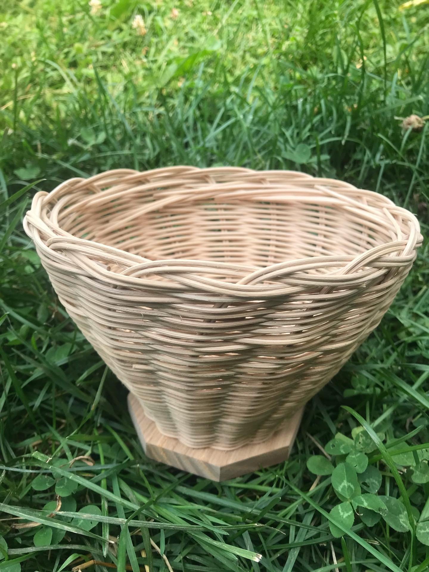 Kids love to create. And even more, they love to use what they made.

We&rsquo;re thrilled to be part of @almontefibrefest workshop series this year. This hands-on workshop welcomes kids 8 and up to make their first basket at the Mississippi Valley T
