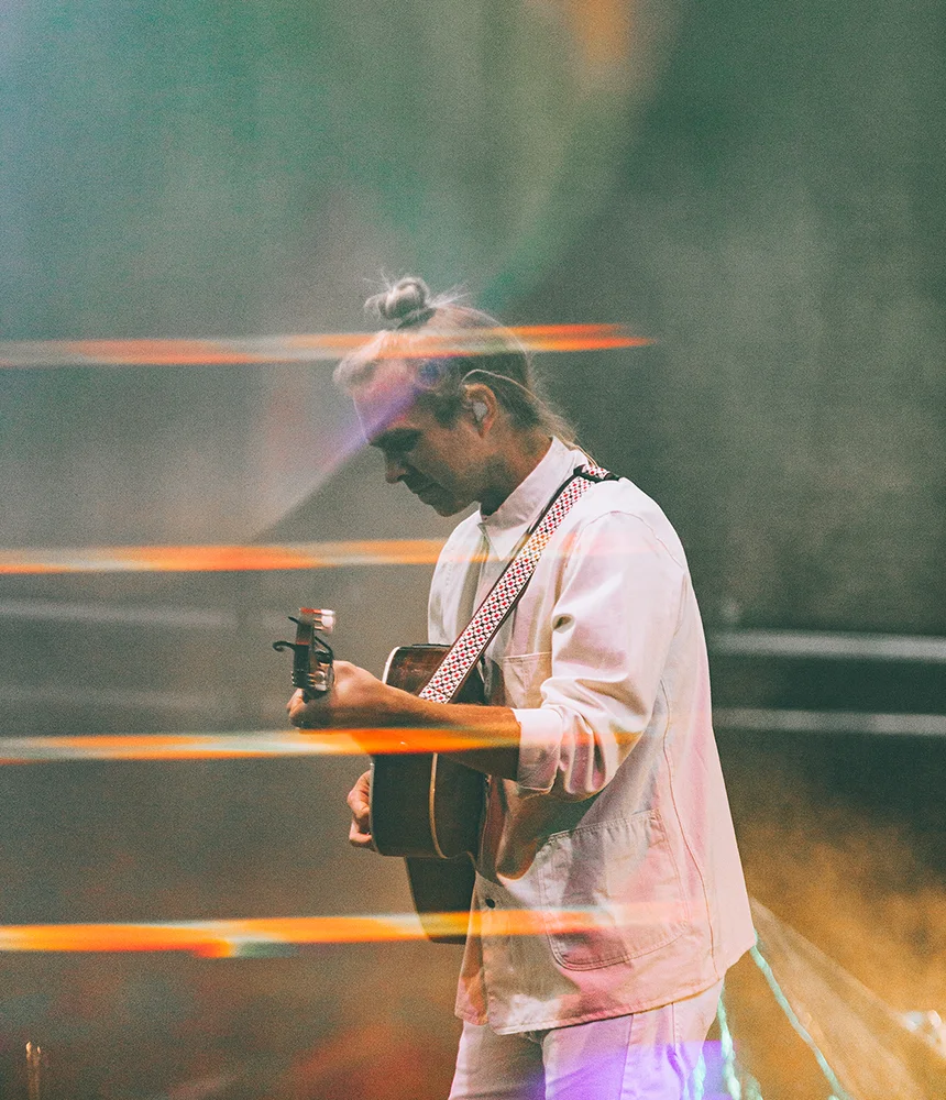 JAMBASE Premiere: Trevor Hall Preforms New Track 'Strength in One' Feat. Dirtwire