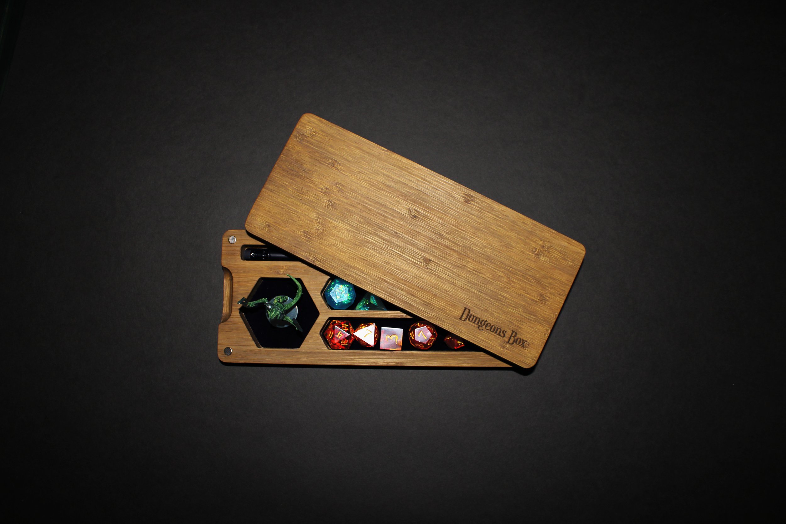 db_walnut-overhead-plain.jpg