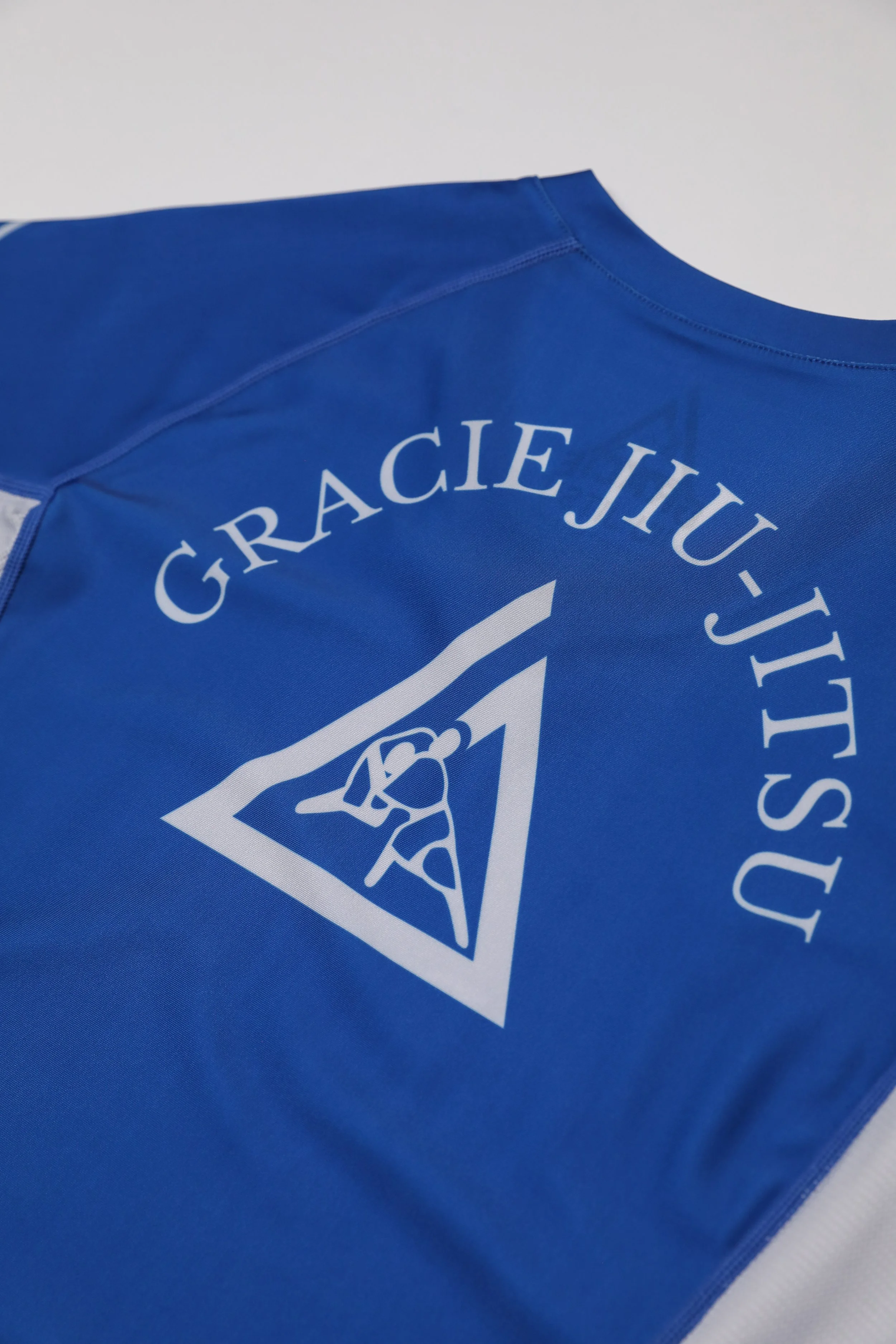 w rashguard back detail.jpg