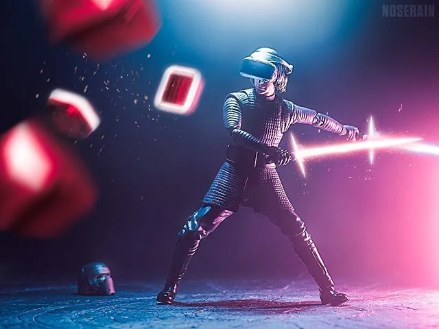I must train HARDER 🎶 .
@beatsaber @beatgamesstudio
▫️
📸: @noserain
Follow for more toy photography!
▫️
@playstation @oculus
#toyphotography #beatsaber #oculus #playstation #toyphotographer  #hottoys #mezcotoyz #hottoyscollectibles #toypics #toys4l