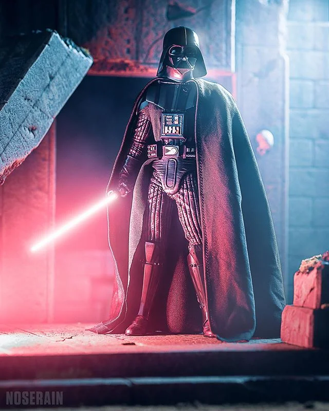 &lt;&lt;Swipe&lt;&lt;..Favorite Darth Vader scene, go!
▫️
📸: @noserain
Diorama built by @thekrislyons
HyperReal Darth Vader provided by @hasbro
▫️
@hasbropulse @starwars @lucasfilm
#toyphotography #hasbrotoypic #darthvader #toyphotographer  #hottoys