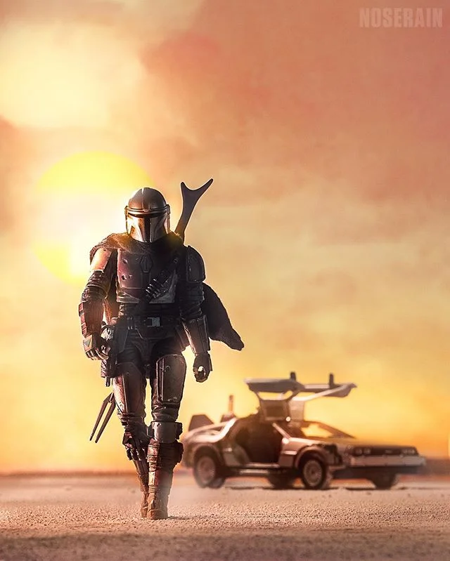 &lt;&lt;Swipe&lt;&lt;..The Man + Delorean = @themandalorian
.
📸: @noserain
Follow for more toy photography!
.
I haven&rsquo;t been this excited about a Black Series figure since Captain Rex! Check out my behind the scenes on the swipe and the brand 