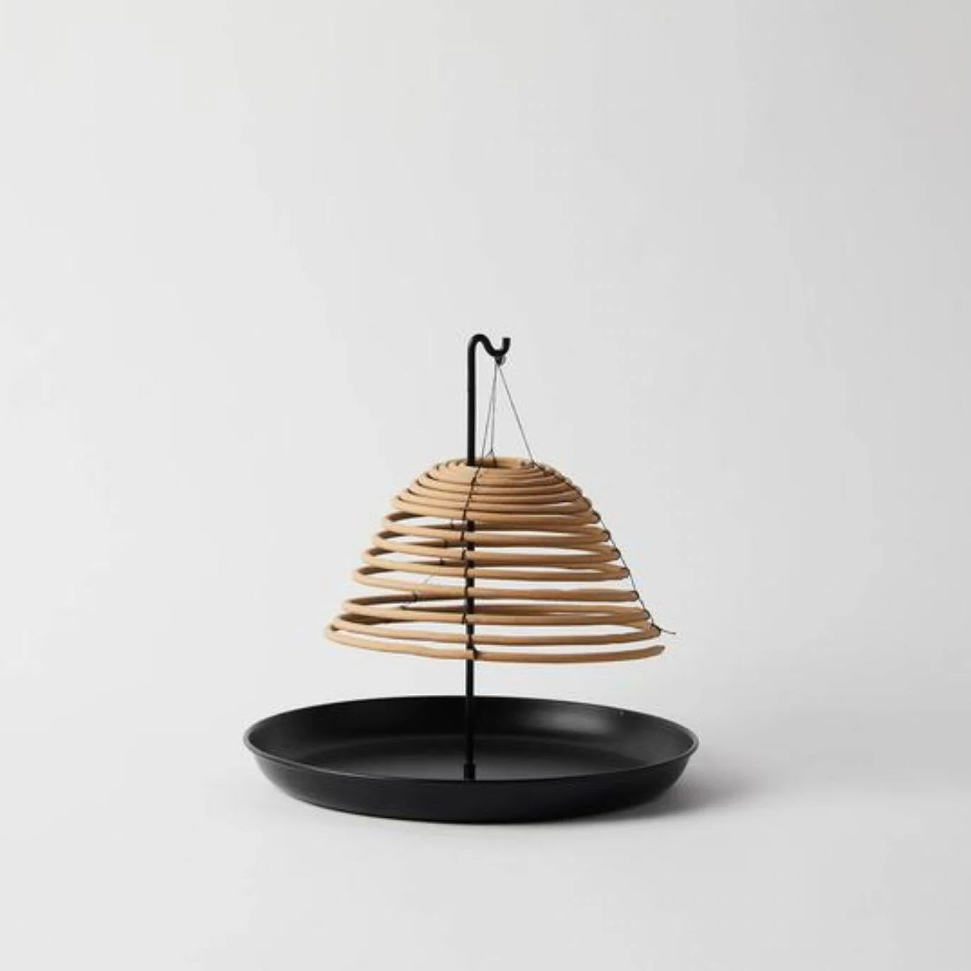 Back in stock! Anyone else ready for summer nights? Our favorite citronella coils and stand are back in stock and ready for evenings on the patio.

#naturalista #rusticchic #summerdecor #springdecor #springdecorating #citronella #summernights #interi
