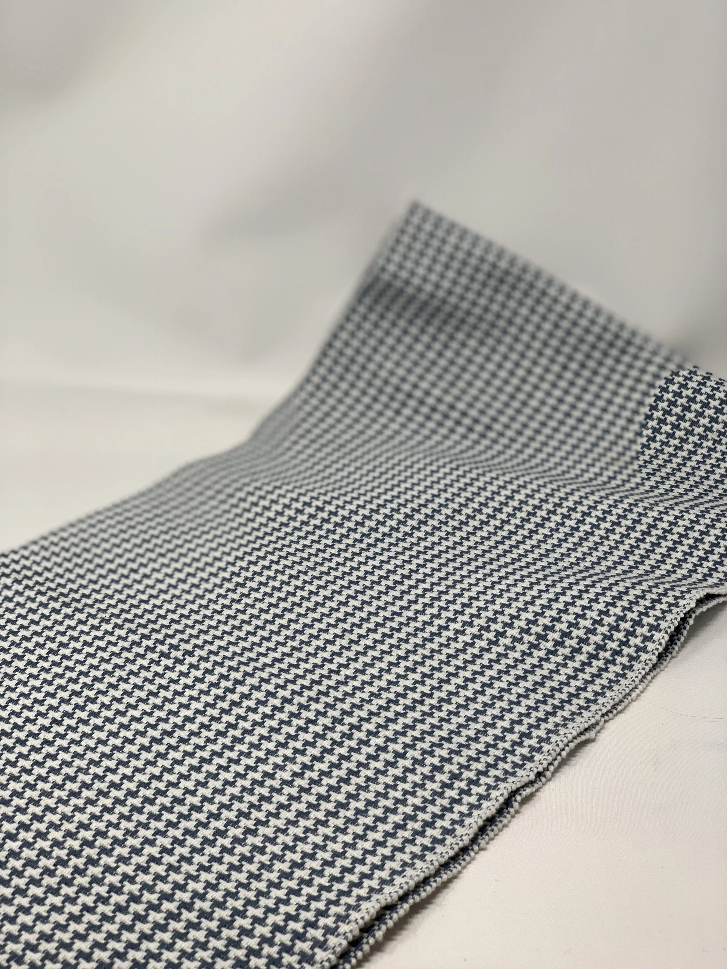 Cindy Houndstooth Table Runner