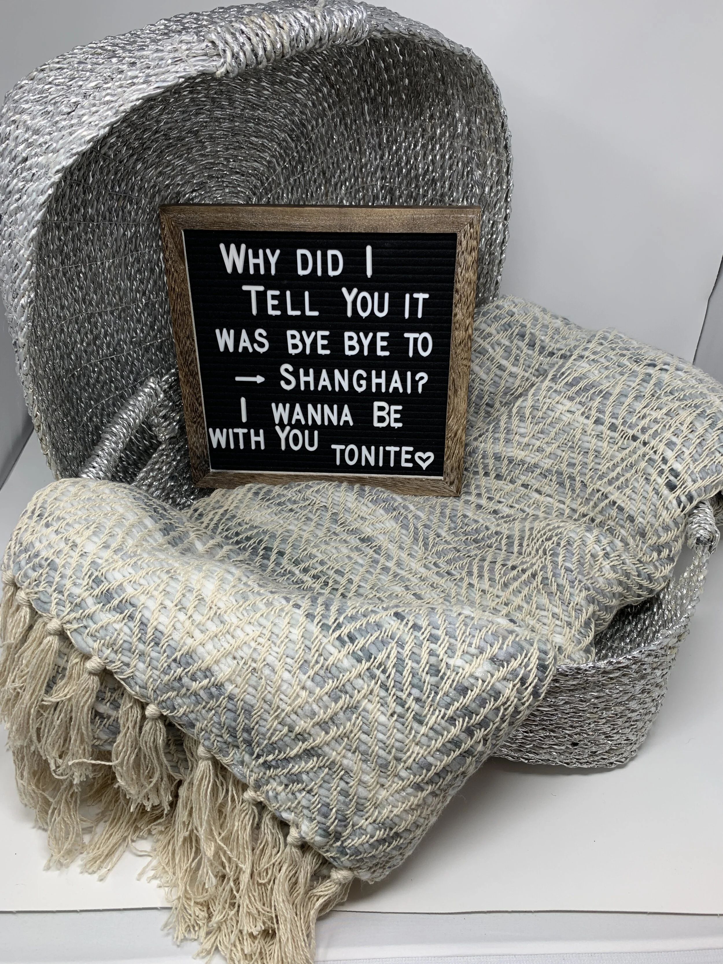 Noteworthy Customizable Sign