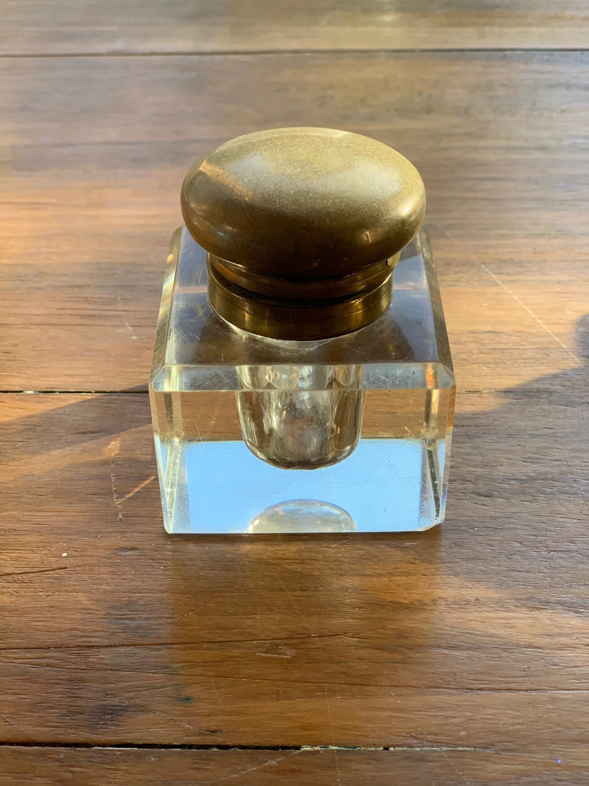 E7568694-3725-4F16-B2DC-24B203D46723