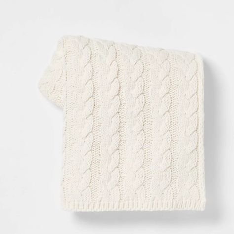 Chunky Cable Throw 