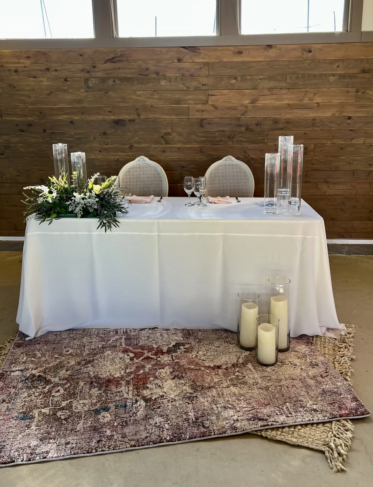 C2DAD7DB-C2B9-4E35-A24E-0940CF992CF8