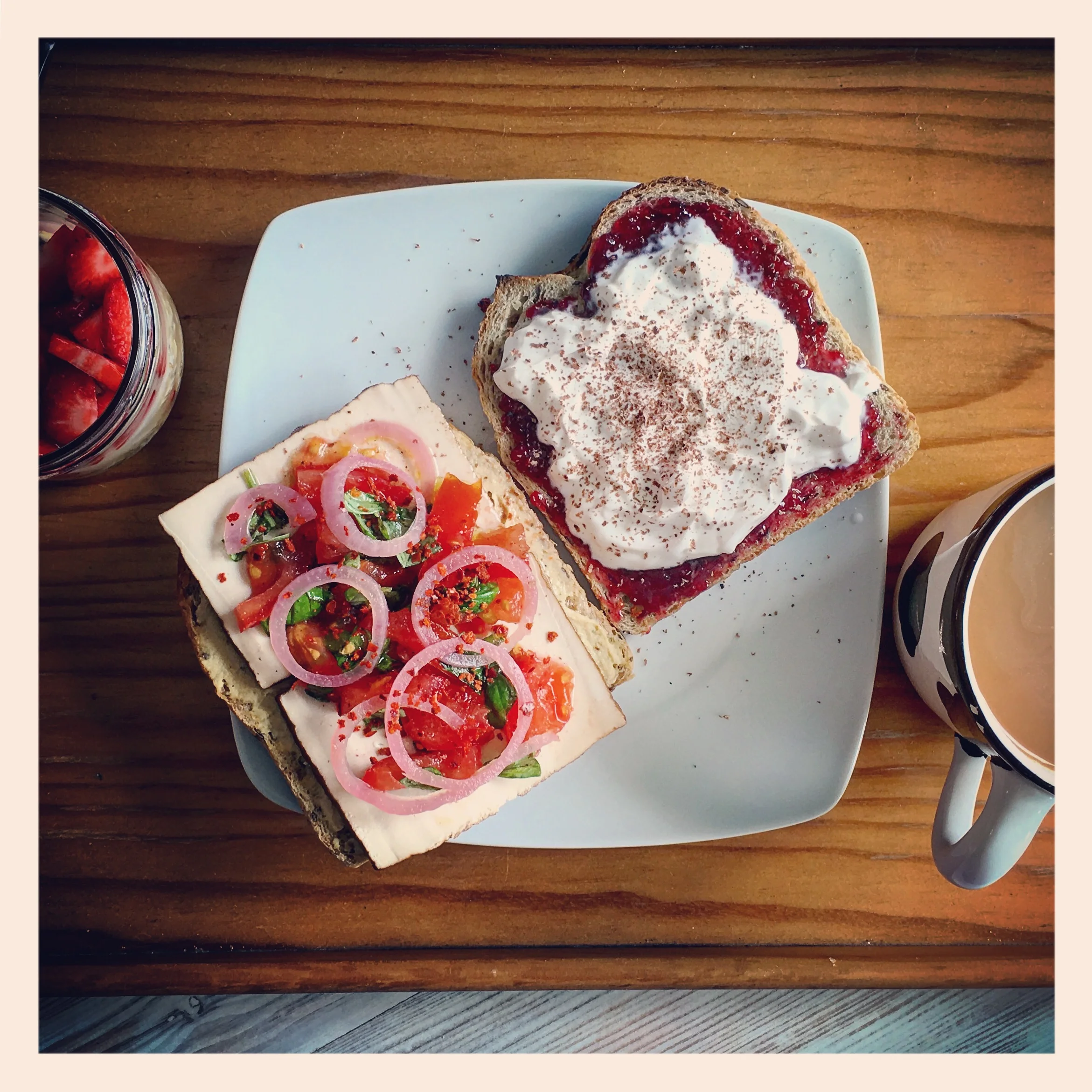 Breakfast in bed is life.