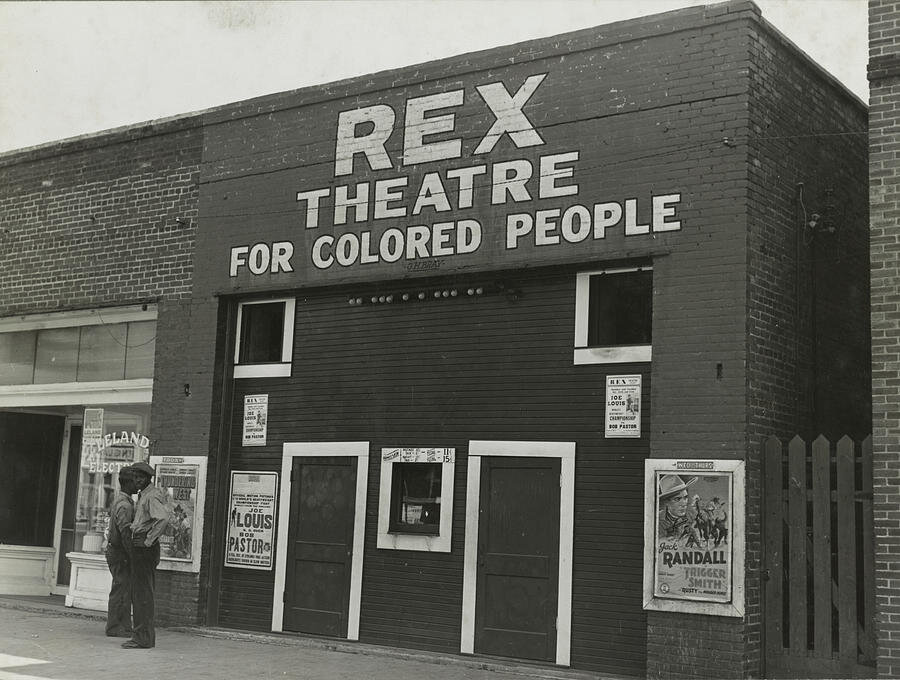 segregated-movie-theatre-for-african-americans-in-mississippi-1939-dorothea-lange.jpg