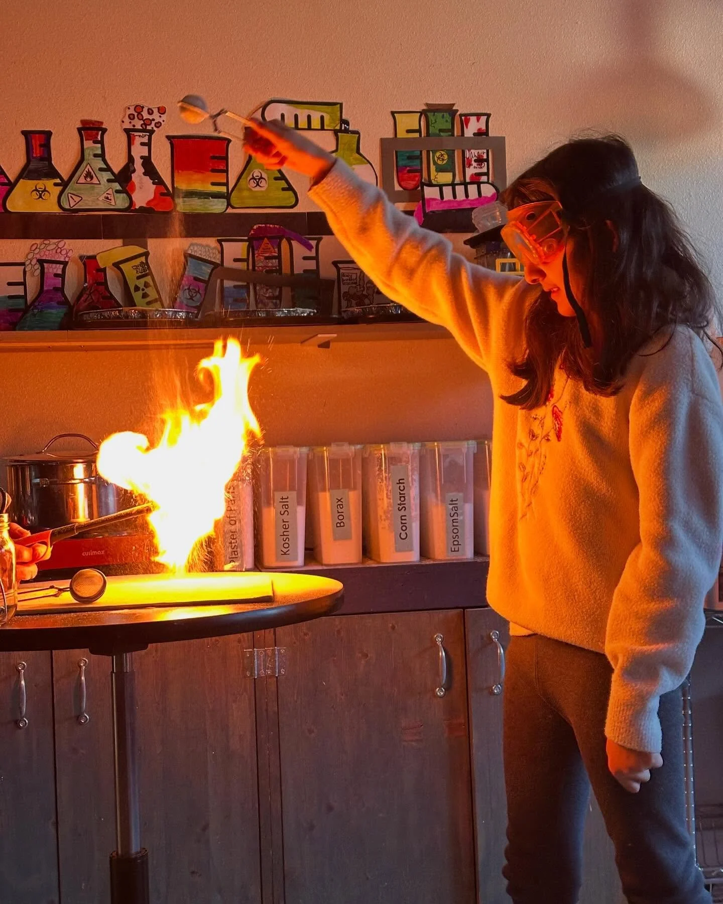 4th and 5th graders used surface area to speed up a chemical reaction. #fireballs #chemicalreaction #coffeemate #4thgrade #5thgrade #matheiaschool