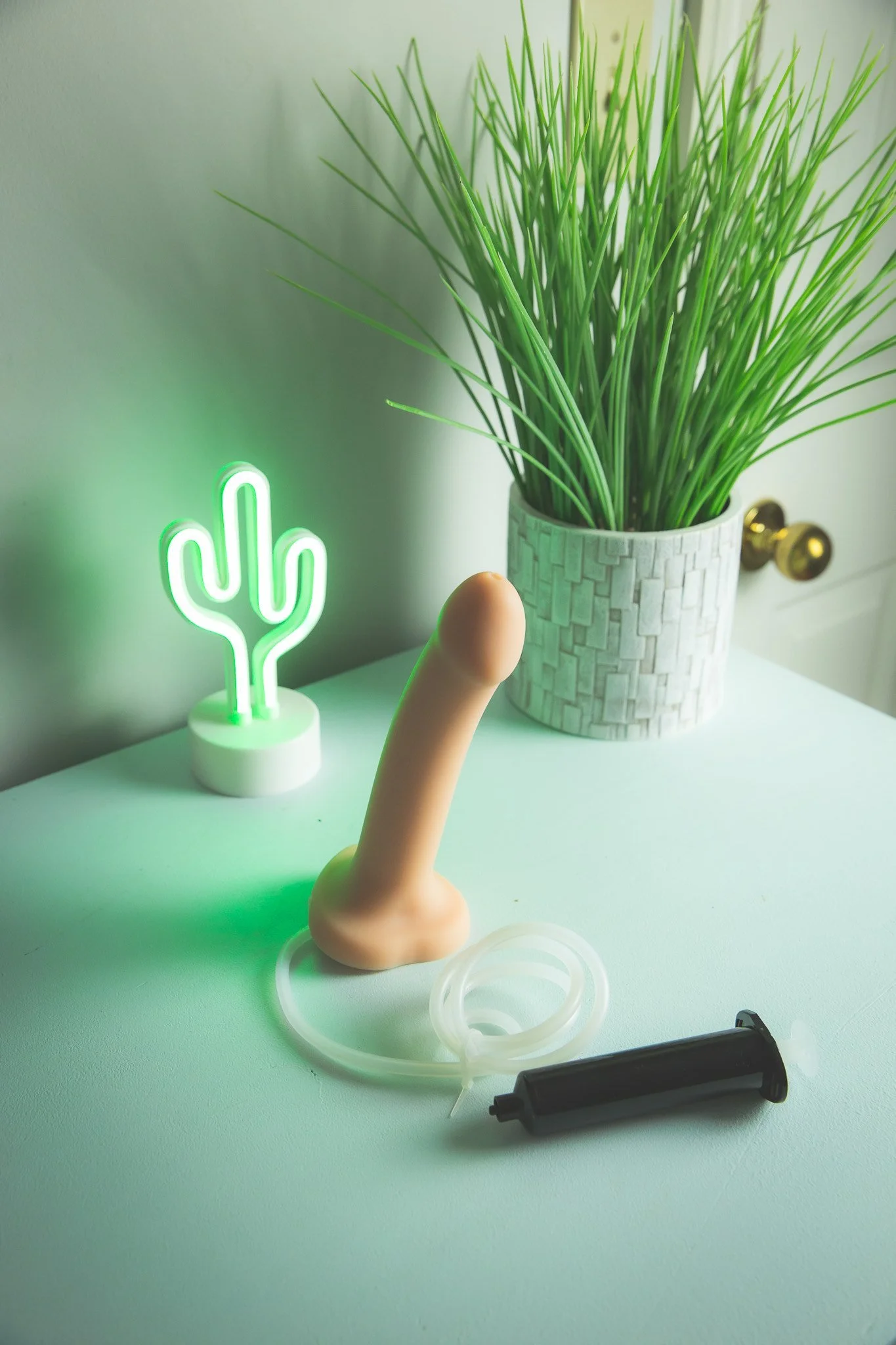 5 Advanced Sex Toys for Total Sexperts Love, Emma 5 Advanced Sex Toys for Total Sexperts Love, Emma