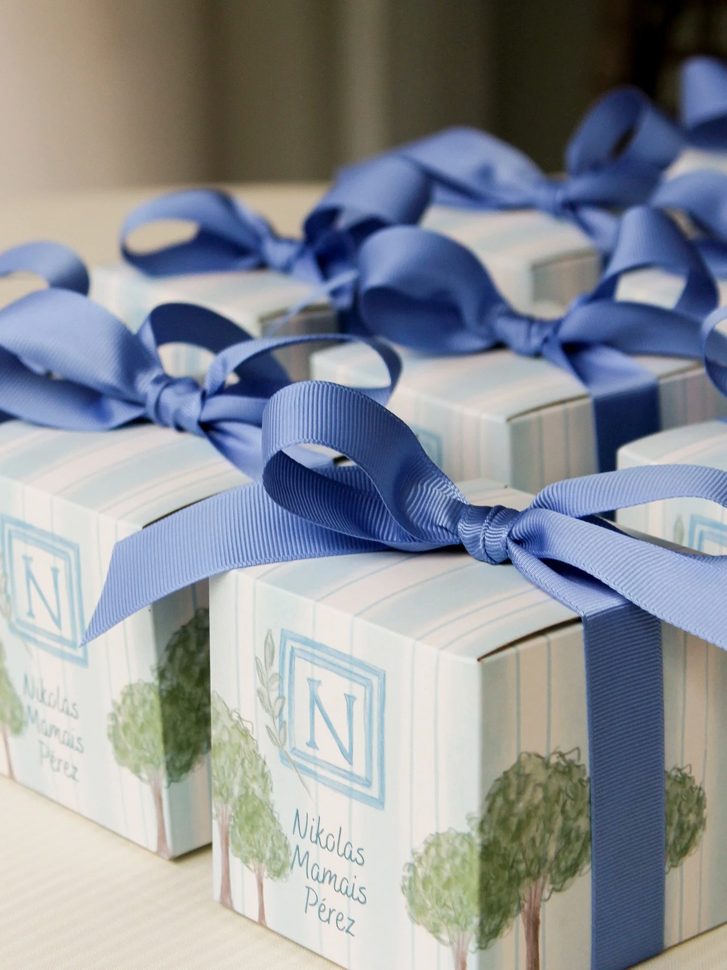 Baptism Diaries&hellip; a greek-yet-tropical stationery &amp; gifts suite for Niko🤍🩵💙

We are drooling over this bespoke work. Isn&rsquo;t it as sweet as it can be?! 

Looking for an event stationer &amp; custom gifts? Reach out to start designing