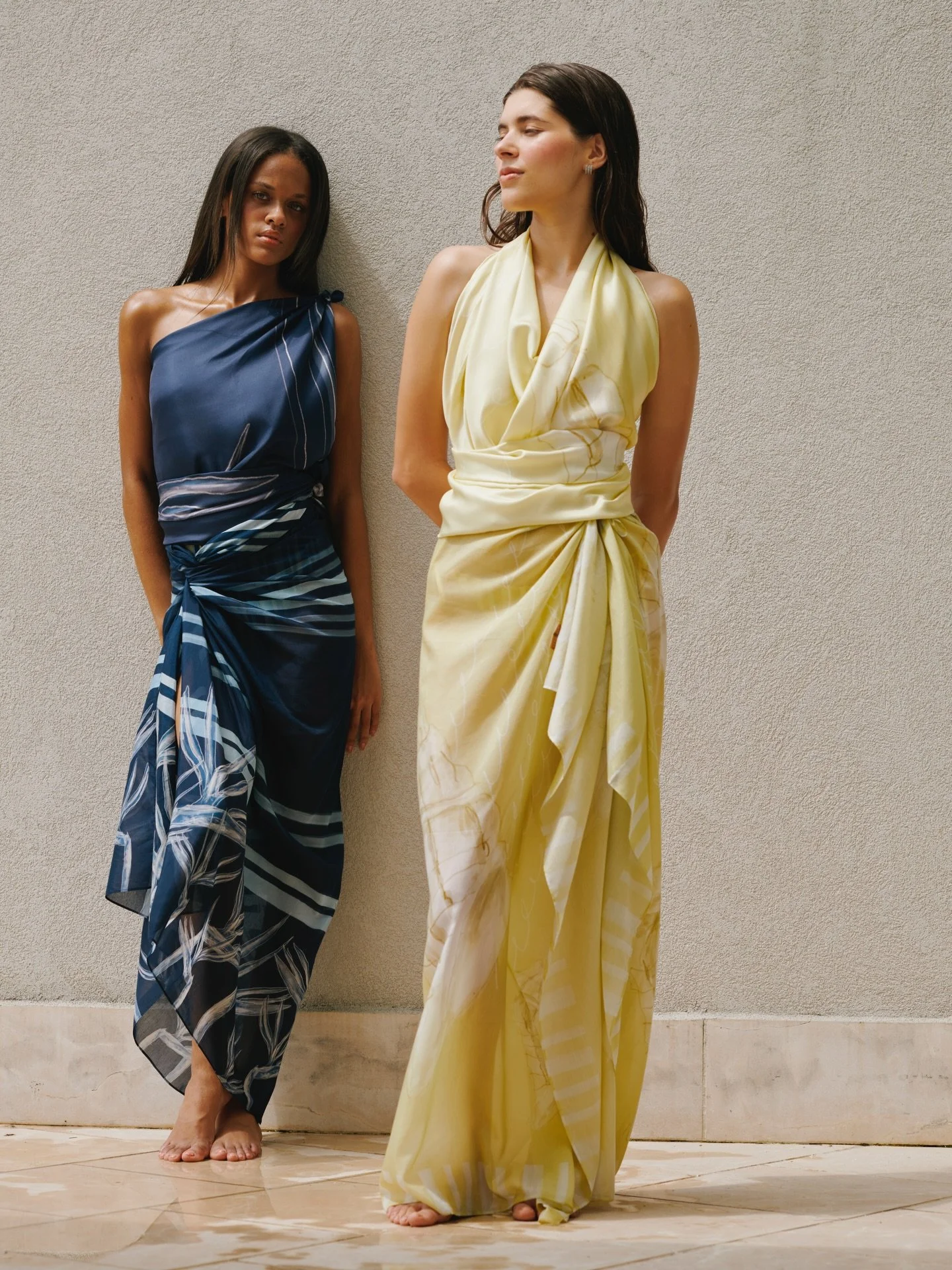 Team scarf or team sarong? 🐚🥥 At Clemente we root for both. Swipe to discover your new favorite piece 🌊🐟💙

Sarong $170
Scarf $185

clementelifestyle.com or shop via DM 💬
we ship worldwide ✈️

#resortwear #nyelook #beachattire